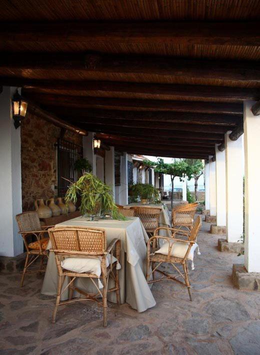 El Anadio Hotel Vilches ภายนอก รูปภาพ