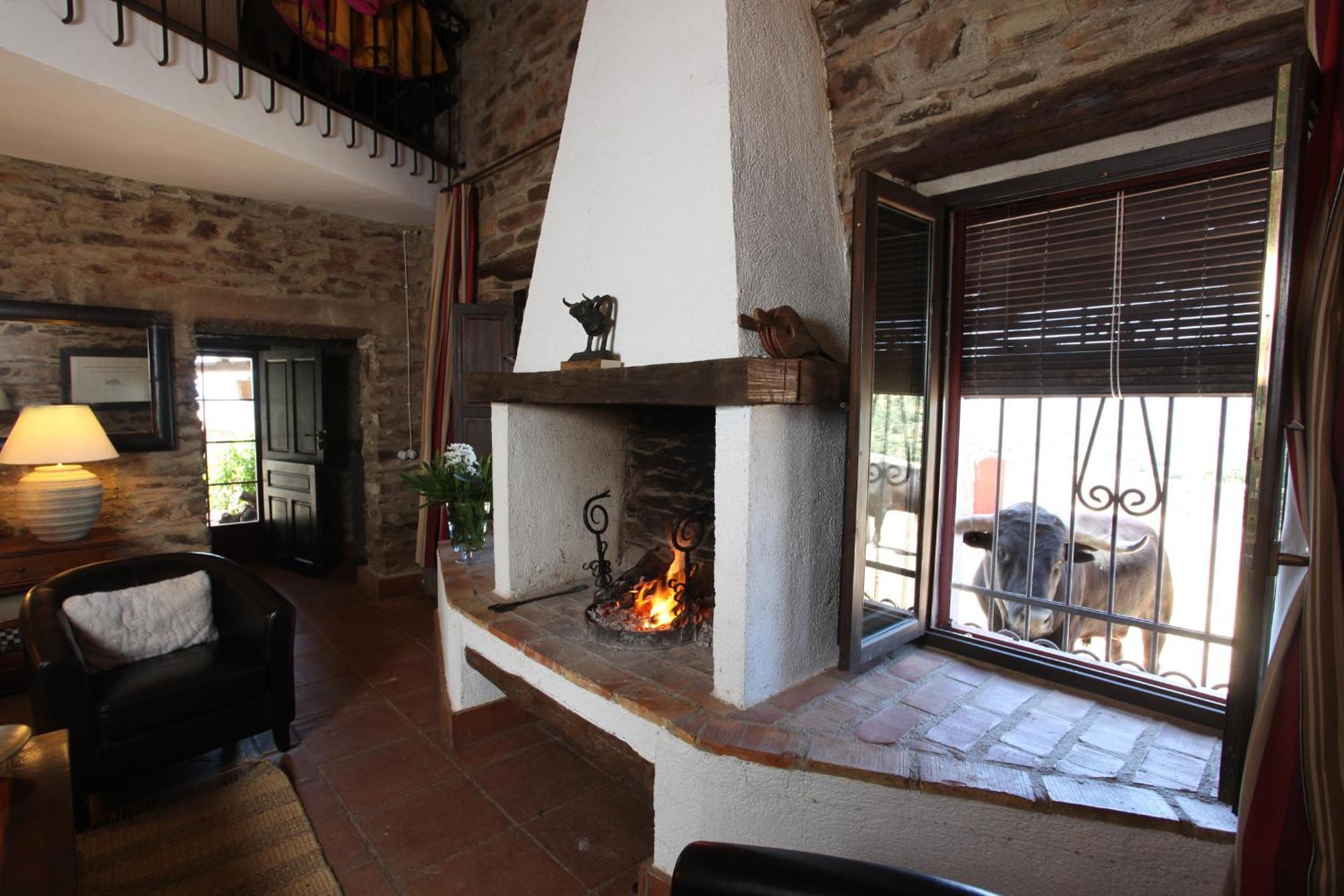 El Anadio Hotel Vilches ภายนอก รูปภาพ